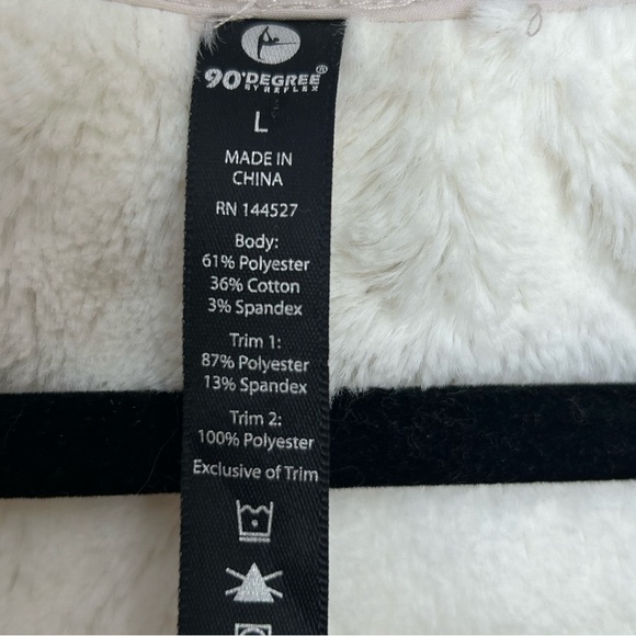 90 DEGREE by Reflex Hoodie with Faux Fur - Picture 5 of 6